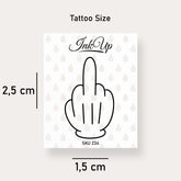 Mittelfinger Tattoo